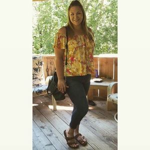 Meet your Posher, Hailey